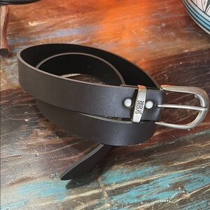 Bill Blass Woman’s Brown Leather Belt